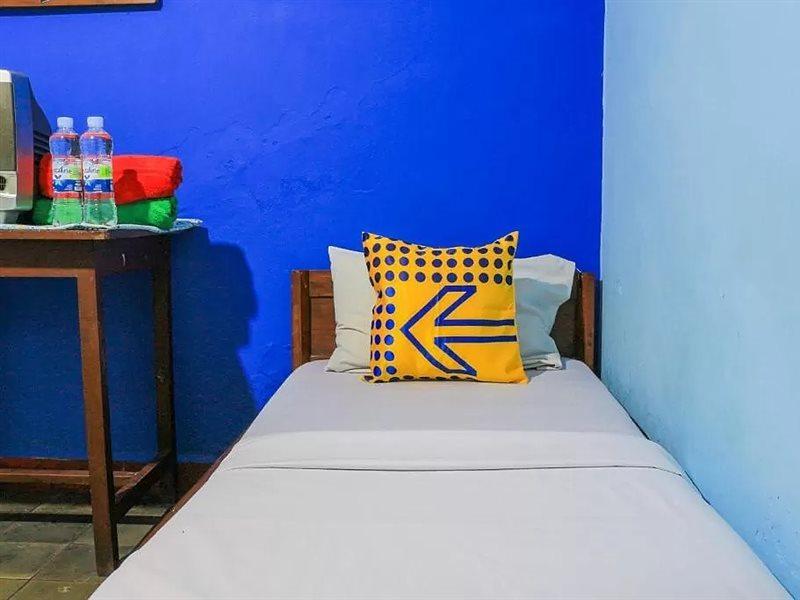 Oyo Life 1708 Hotel Budi Famili 1 Syariah Ciamis Dış mekan fotoğraf